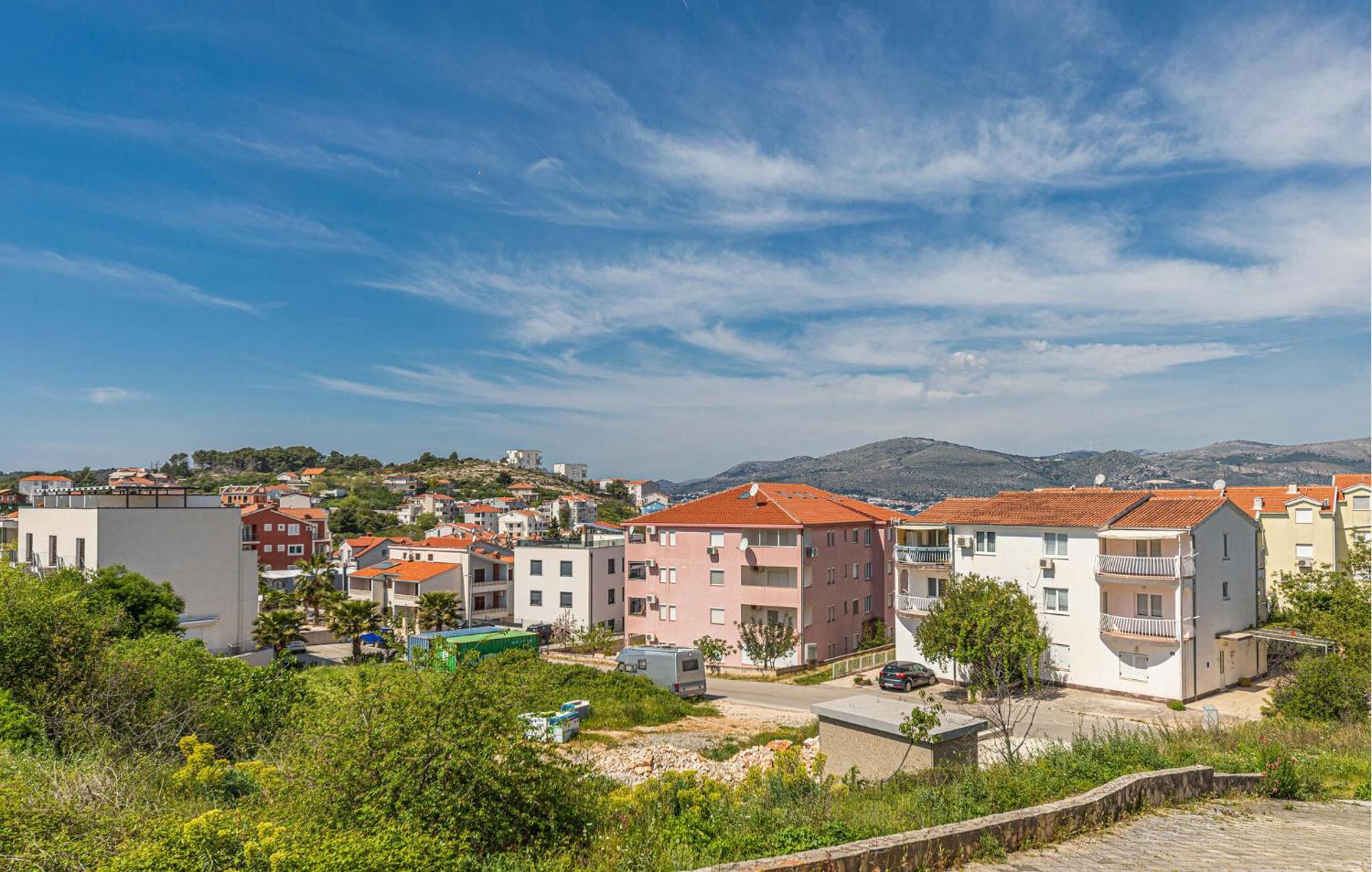 1 Bedroom Stunning Apartment In Okrug Gornji Trogir Exterior photo